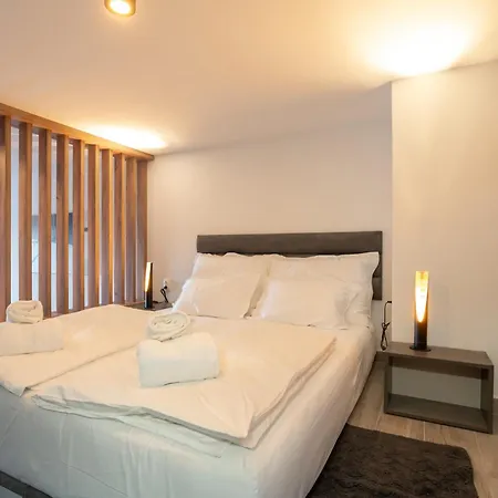 Penthouse With Roof Terrace And Hot Tub Apartman *