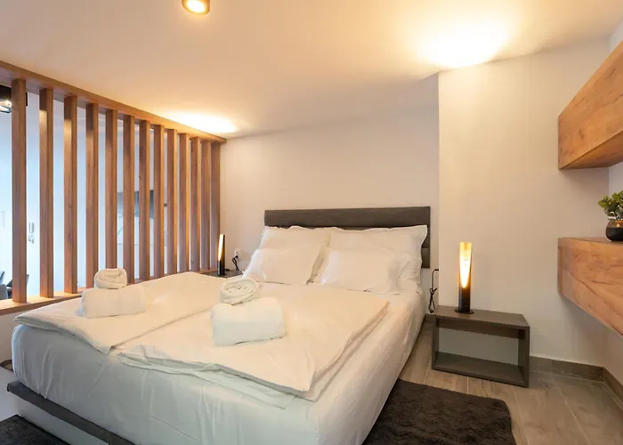 Penthouse With Roof Terrace And Hot Tub 公寓 *