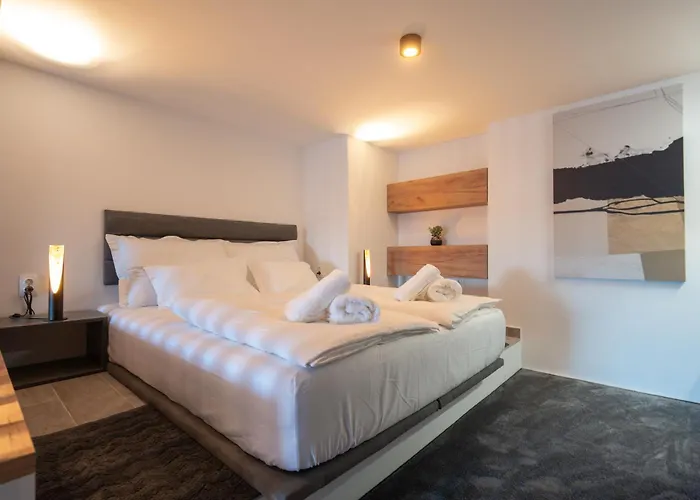 Penthouse With Roof Terrace And Hot Tub 扎达尔