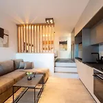 Penthouse With Roof Terrace And Hot Tub Apartman *