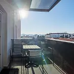 Apartman Penthouse With Roof Terrace And Hot Tub