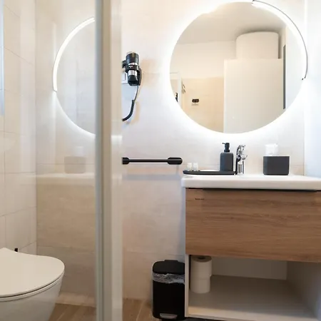 Appartement Penthouse With Roof Terrace And Hot Tub *